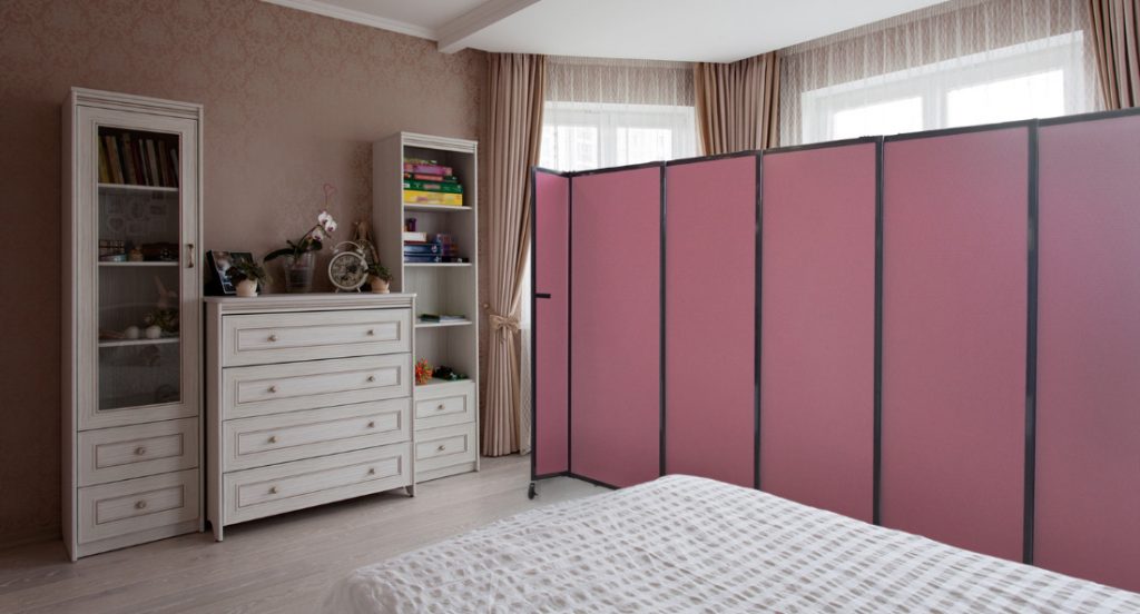 bedroom partition