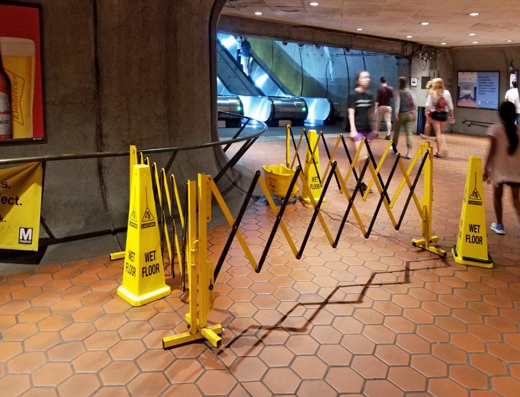 crowd control fencing