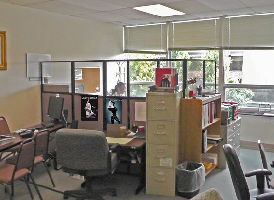 office cubicle partition