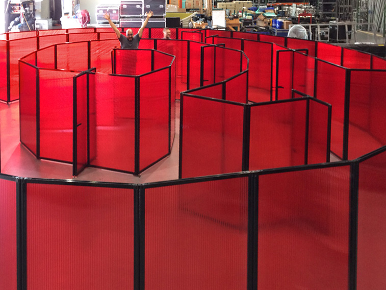 partition wall maze